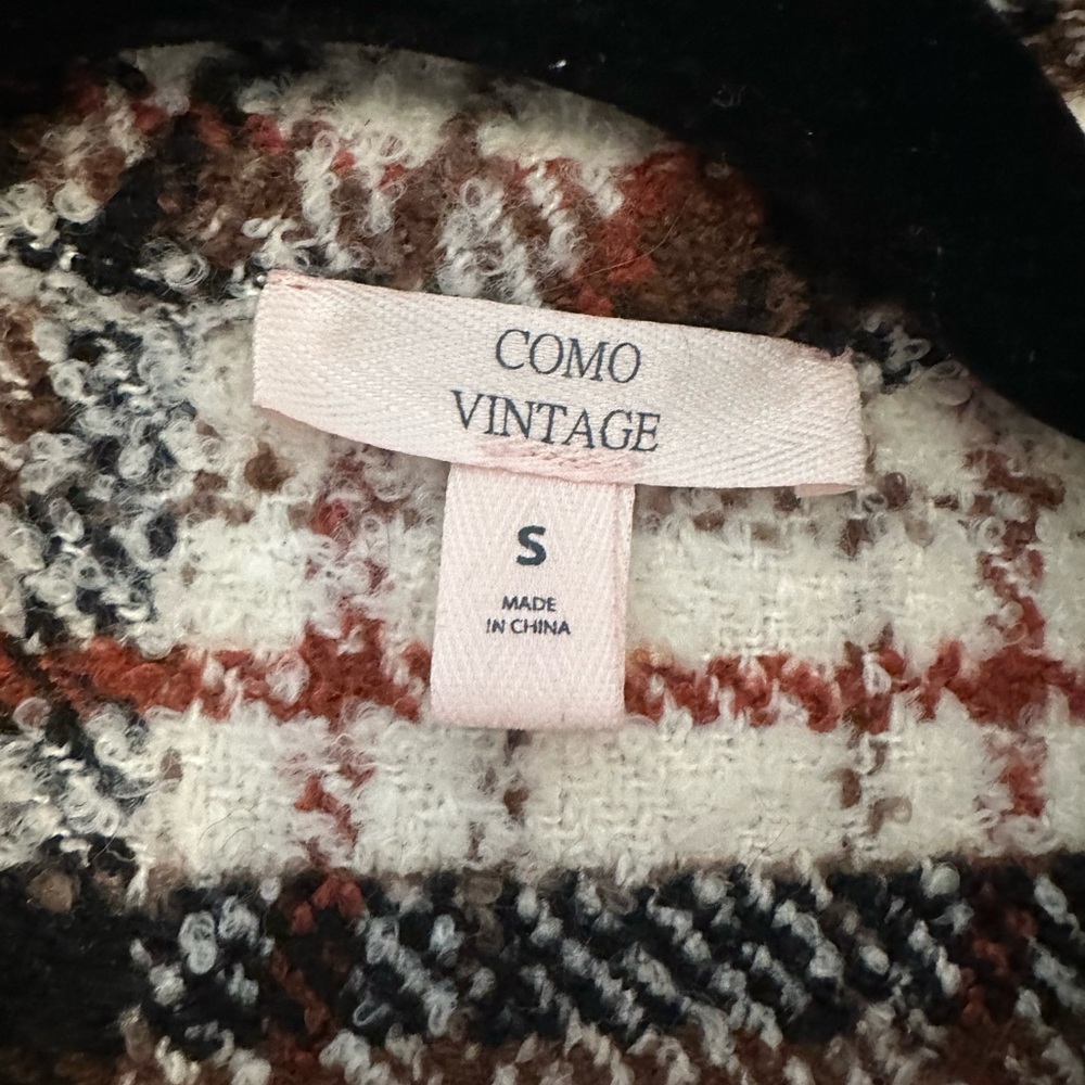 Plaid Button-Up Jacket - Picture 2 of 5
